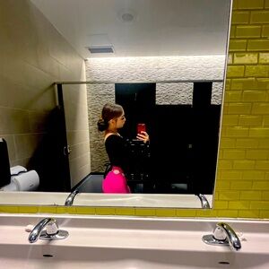 Meet your Posher, Sammy